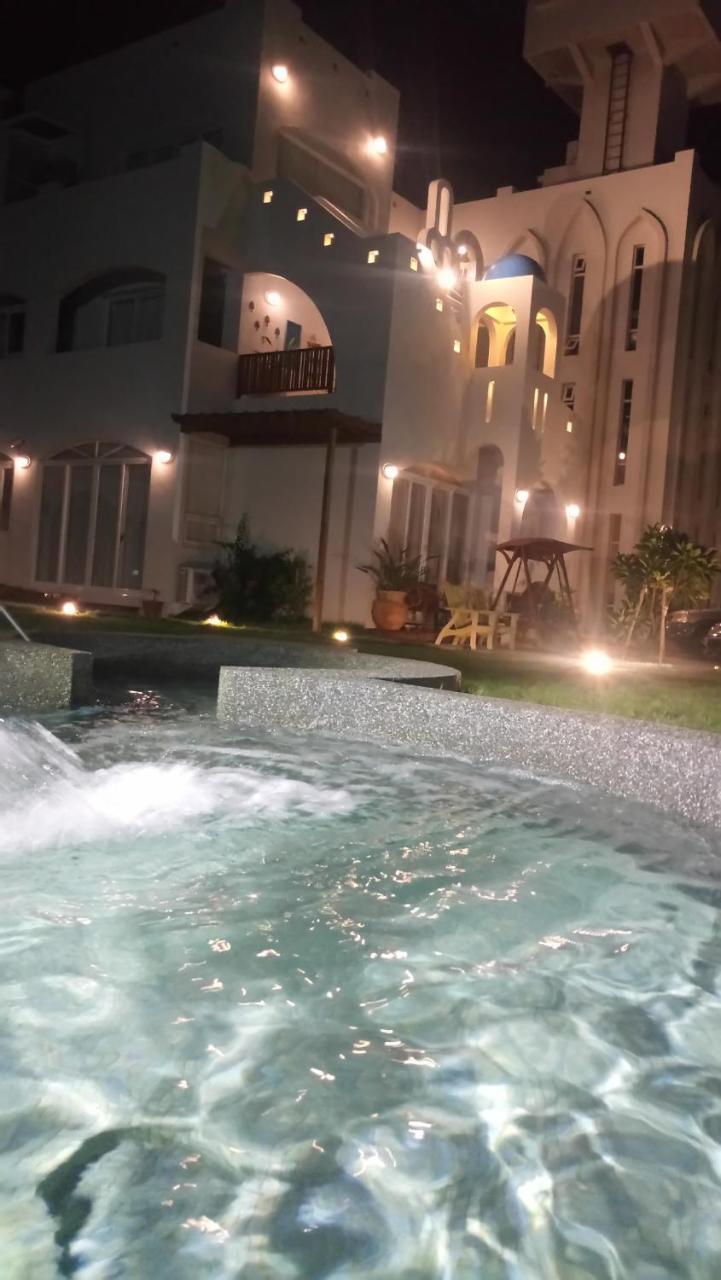 夏日澄藍the Charming Land Apartamento Baisha Exterior foto